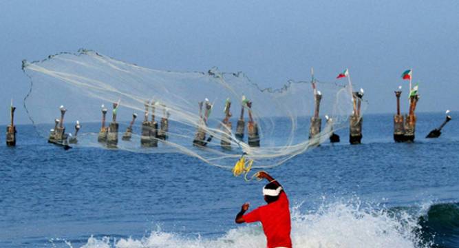 lankannavyarrests34tnfishermen